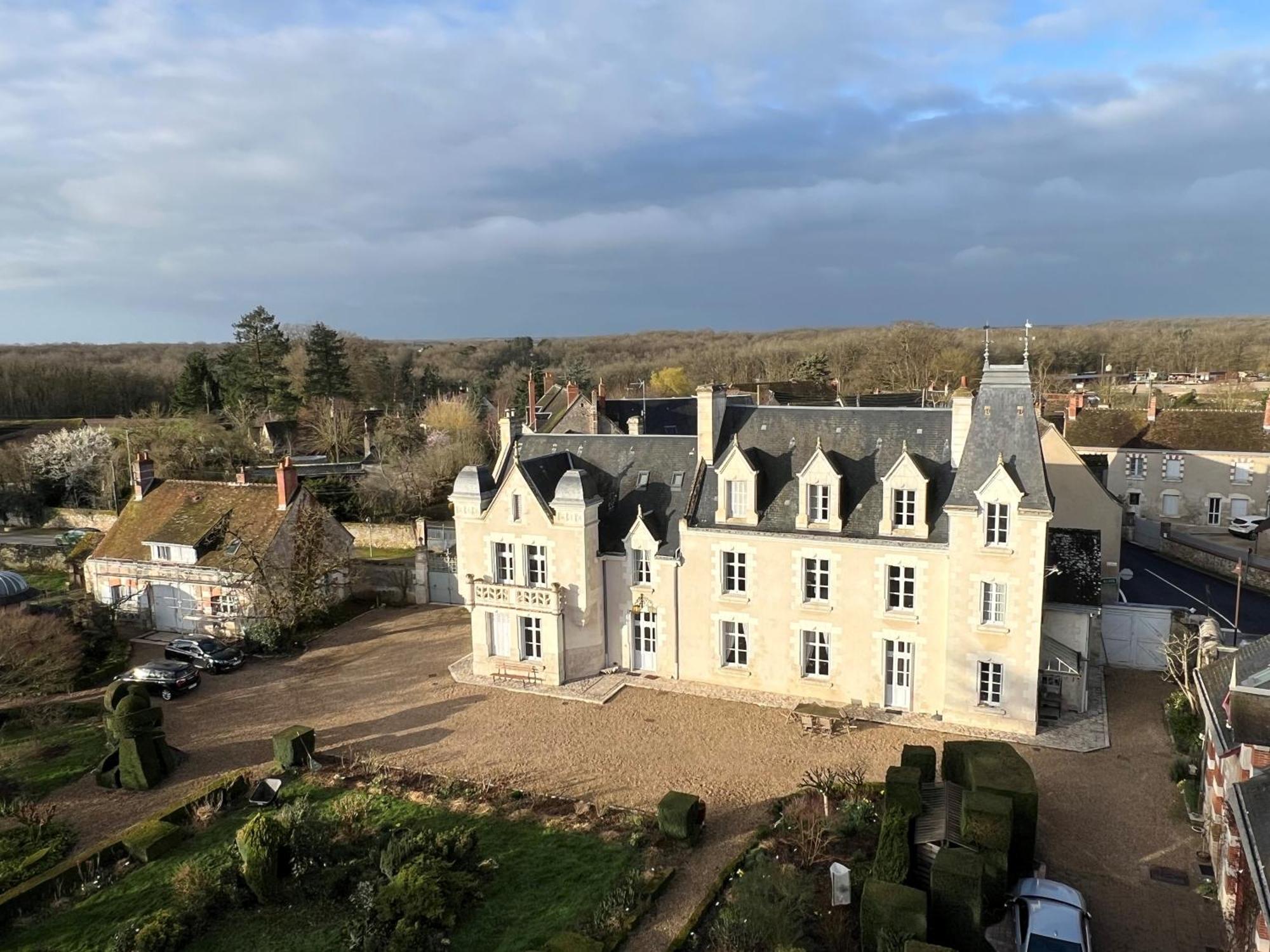 Le Prieure D'Orchaise Bed & Breakfast Exterior photo